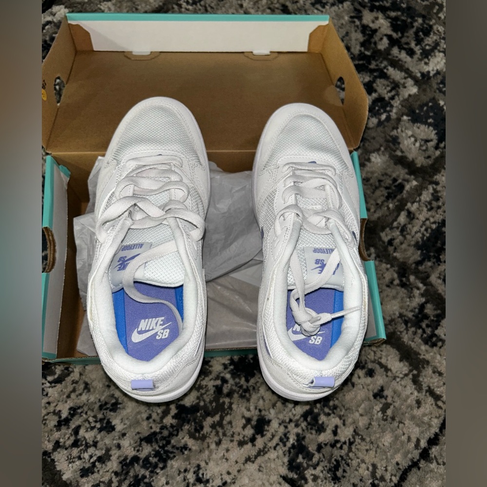 Wmns SB Alleyoop `Summit White Light Thisthle’ - Picture 2 of 7